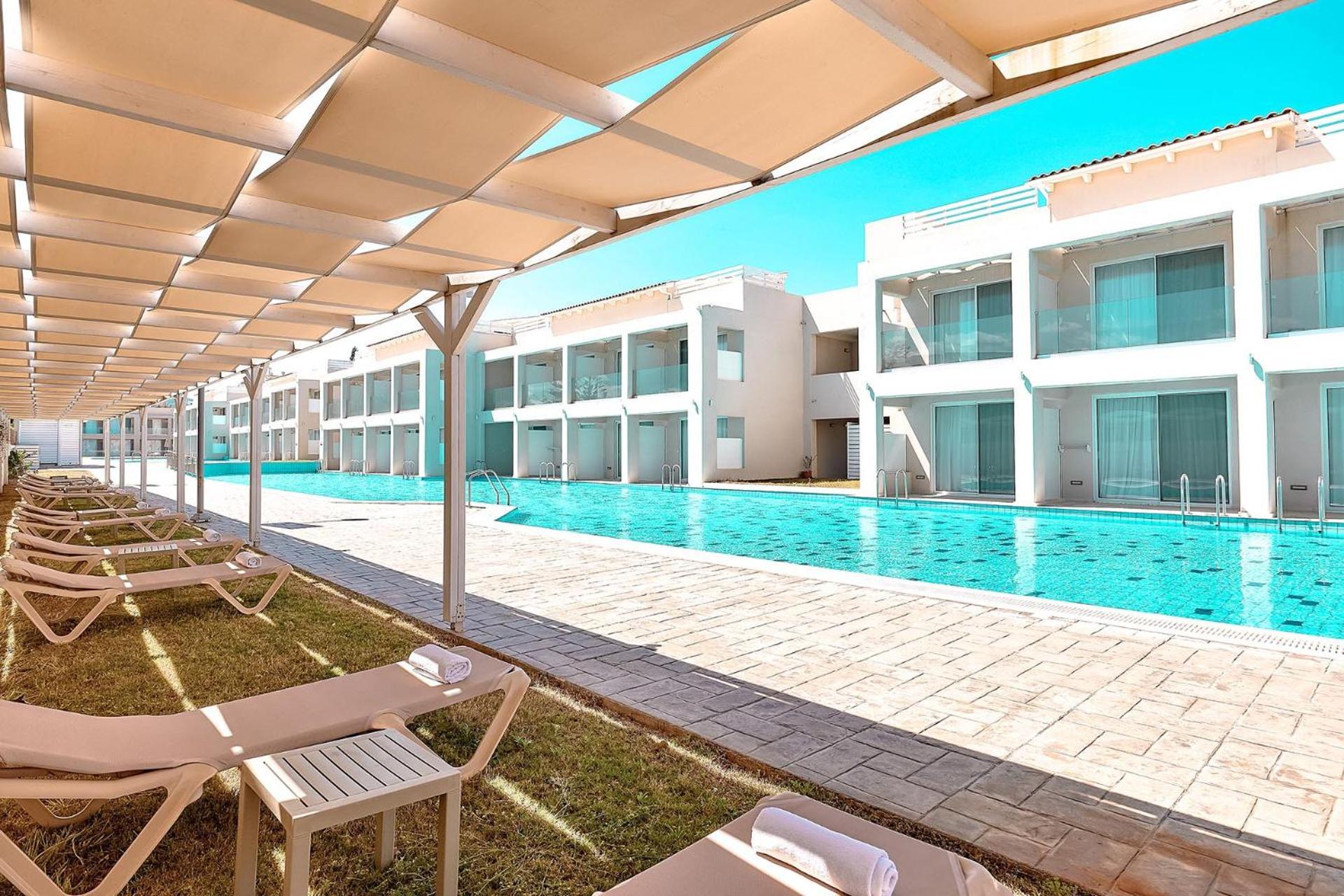 St Constantin Sea Hotel & Spa Resort Гуве Экстерьер фото